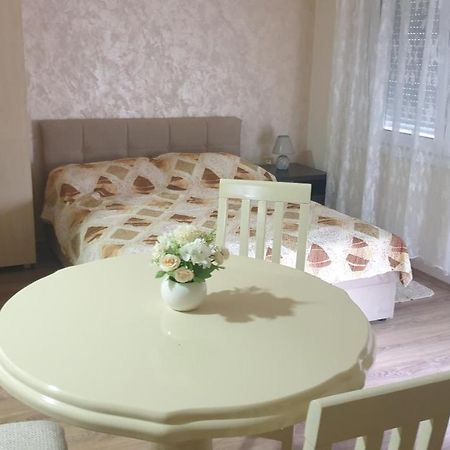 Apartments Kamenjar Novi Sad Ngoại thất bức ảnh
