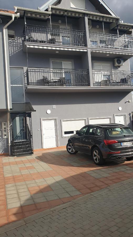 Apartments Kamenjar Novi Sad Ngoại thất bức ảnh