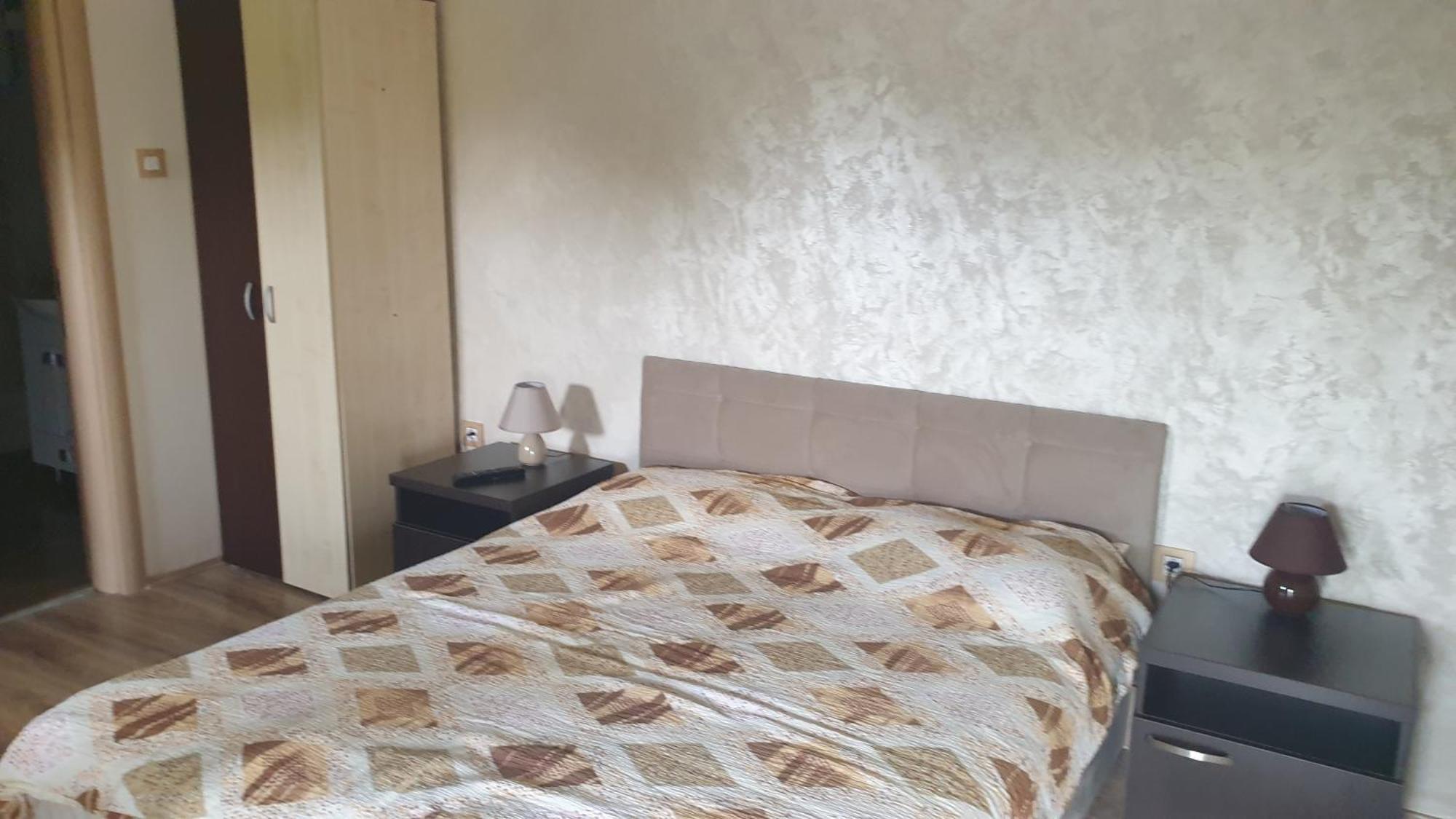 Apartments Kamenjar Novi Sad Phòng bức ảnh