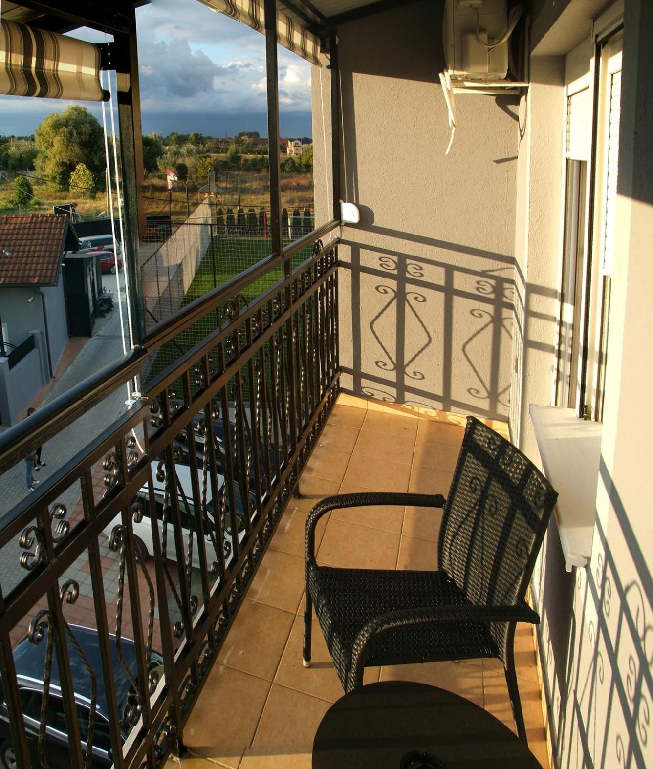 Apartments Kamenjar Novi Sad Phòng bức ảnh
